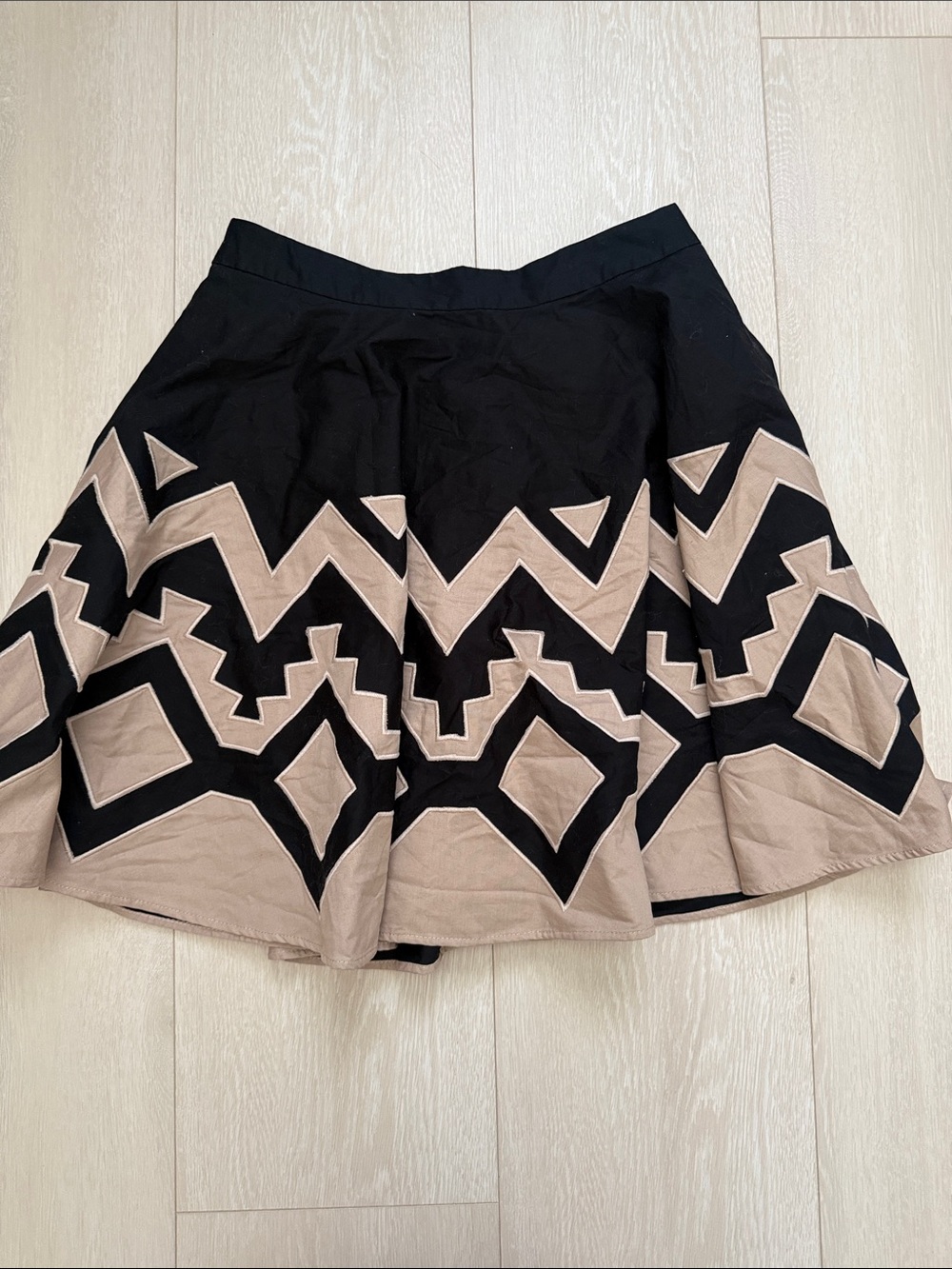 Plenty by Tracy Reese Black and Beige Geometric Circle Skirt - Picture 6 of 11